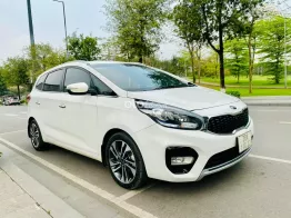 Xe đẹp biển tỉnh tên tư nhân
