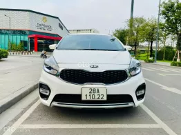 Xe đẹp biển tỉnh tên tư nhân