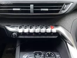 Xe đẹp như mới, trang bị full option