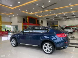 Dòng xe đẳng cấp, nhiều tiện nghi cao cấp giá bình dân