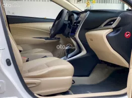 Xe màu trắng, chất xe đẹp XUẤT SẮC, Có hỗ trợ vay