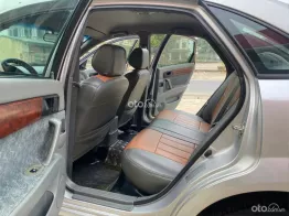 Sedan 5 chỗ giá rẻ, máy số ngon, thân vỏ chắc chắn