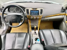 Bán xe Huyndai Sonata sản xuất năm 2009, nhập khẩu Hàn Quốc đăng ký tên tư nhân, biển Hà Nội