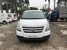 Bán Hyundai Starex tải van 6 chỗ, 670kg đời 2016, máy dầu