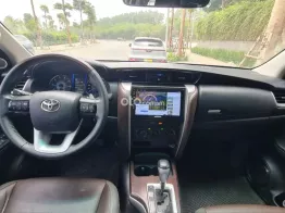 Toyota Fortuner 2.4G 4x2 AT 2019