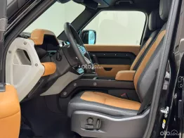 Bán xe Land Rover Defender PHEV (Plug-In-Hydrid) Xăng-Điện Siêu Mạnh Mẽ và Tiết Kiệm