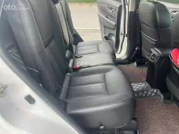 Xtrail 2.5 SV 4wd Premium 2019