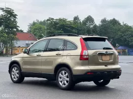 Xe cá nhân cực giữ gìn - Động cơ 2.4 mượt mà tiết kiệm