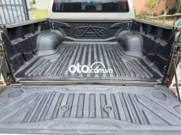 Isuzu Dmax 2015 - 13600 km