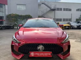 Chỉ 7 ngàn km. Xe cũ chính hãng