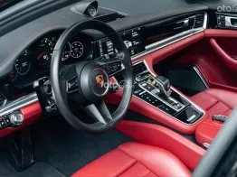 Option 1 tỷ 5 - Đen nội thất đỏ