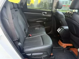 Xe 1 chủ từ đầu, lăn bánh ít, còn như mới