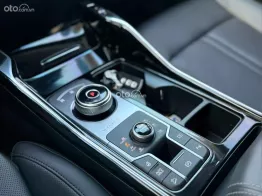 Xe 1 chủ từ đầu, lăn bánh ít, còn như mới