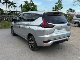 Xe đẹp, gia đình đi giữ gìn