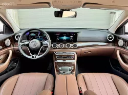 E200 Exclusiver 2022