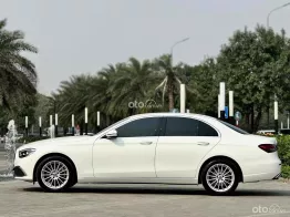 E200 Exclusiver 2022