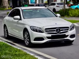 Mercedes-Benz C200 trắng/kem sx2016