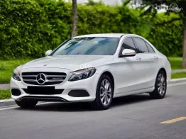Mercedes-Benz C200 trắng/kem sx2016