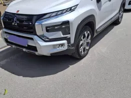 Đi 4 vạn 2 km xe nhập khẩu