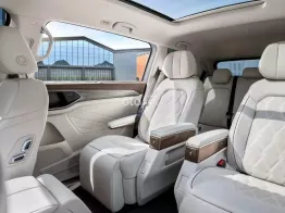 Màu bạc Ánh Kim màu cực hot và sang trọng cho khách hàng đang tìm kiếm