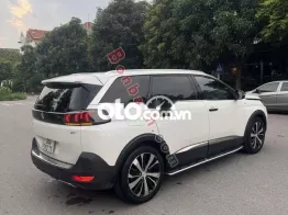 Peugeot 5008 GT 1.6 AT 2022