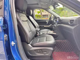 Ford Explorer 2022 tại Tp.HCM