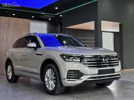 Màu Be 5 chỗ cao cấp sang trọng, khuyến mãi Touareg cực tốt