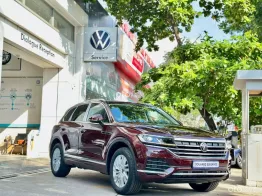 Màu đỏ khuyến mãi tháng 11/2025 hỗ trợ 100 triệu cho khách hàng liên hệ Ms Minh Thư