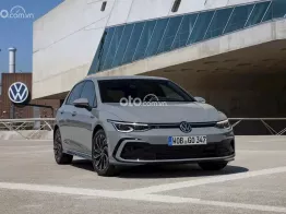 Xe thể thao nhập khẩu trả trước 230 triệu nhận xe