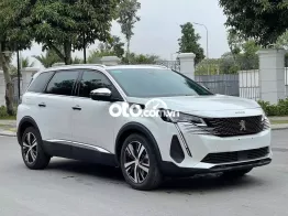 Peugeot 5008 2022 AL 1.6 AT - 30,000 km siêu đẹp.