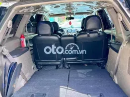 Mitsubishi Grandis 2005 2.4 AT - 200 km