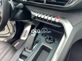 Peugeot 5008 2022 AL 1.6 AT - 30,000 km siêu đẹp.