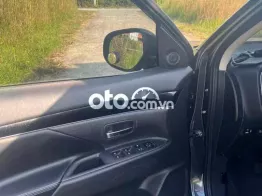 Mitsubishi Outlander 2023 2.0 CVT - 24000 km