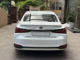 Xe cũ đẹp như mới, giá cực tốt