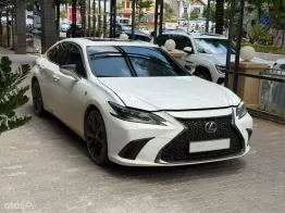 Xe cũ đẹp như mới, giá cực tốt