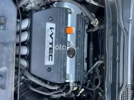 HONDA CRV 2.4 AT Xe miễn bàn về chất. Máy số keo chỉ zin. Không đâm đụng ngập nước. Nội ngoại t