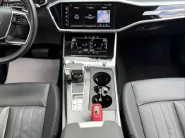 Xe nội thất còn mới, bảo dưỡng full hãng