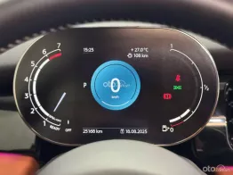 Xe dán PPF hơn 100 triệu bảo vệ sơn nguyên bả