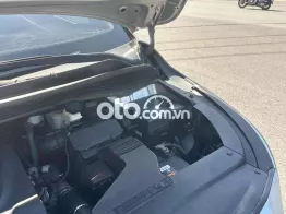 Kia Sedona 2016 2.2L DATH - 120000 km