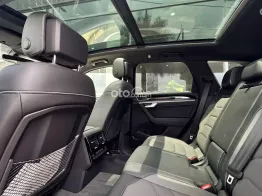 Phiên bản Rline mẫu mới sang trọng đẳng cấp ưu đãi 3 năm bảo dưỡng miễn phí