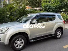 ISUZU MU-X B7 máy dầu 1.9 Turbo số sàn 2019