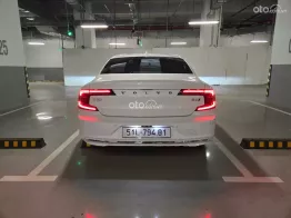 Siêu lướt tiết kiệm gần 300 triệu đồng