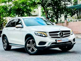 Model 2018, màu TRẮNG sang trọng – FULL OPTION