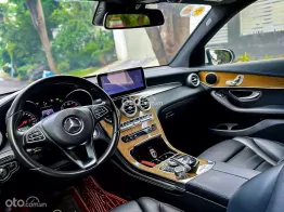 Model 2018, màu TRẮNG sang trọng – FULL OPTION