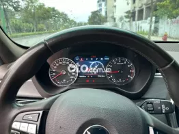 VinFast Lux SA2.0 2020 2.0 AT - 60000 km