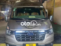Ford Transit 2023 Tiêu chuẩn