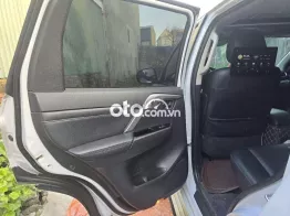 18 1070 2021 4x4 AT Premium - 12 km