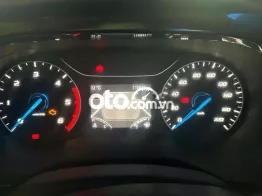 Ford Transit 2023 Tiêu chuẩn