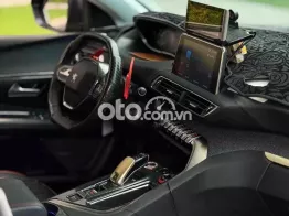 Peugeot 5008 2018 1.6L Turbo - 84000 km