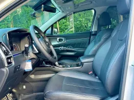 Kia Sorento 2024 số tự động tại Hà Nội